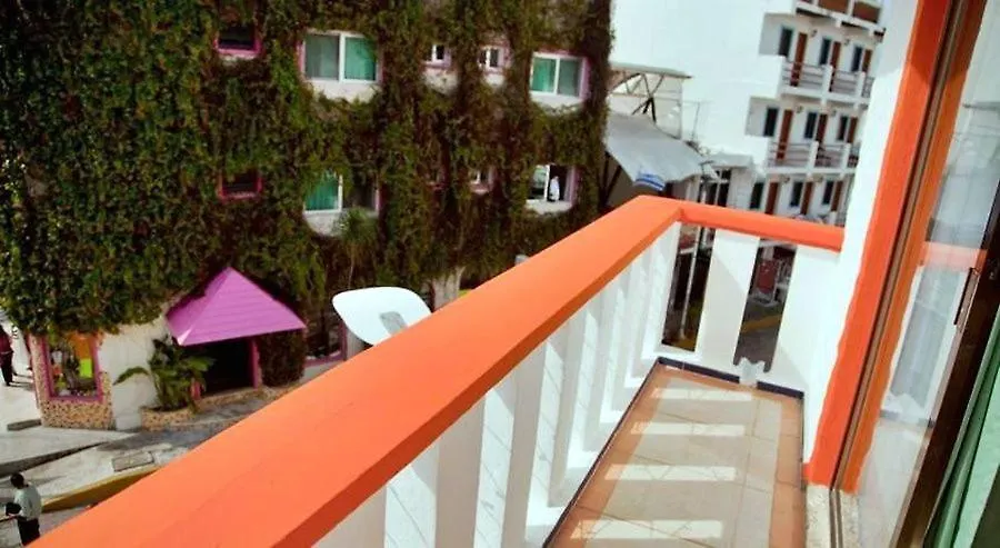 Clara 5Th Avenue Hotel Playa del Carmen